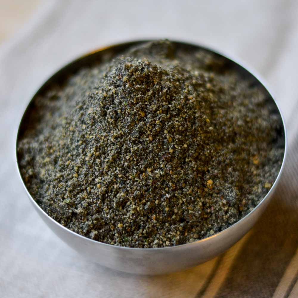 You are currently viewing The Many Health Benefits of Ellu podi (Sesame Seed)